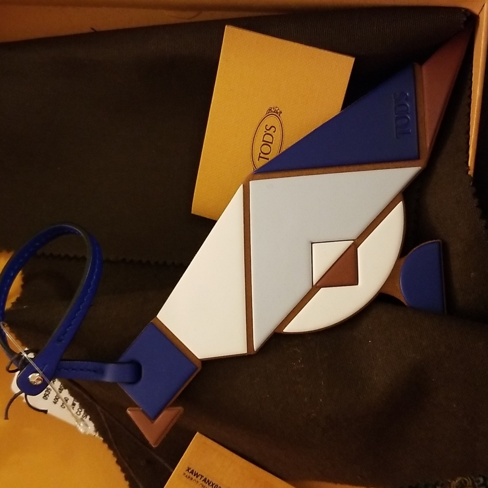 Tod's parrot